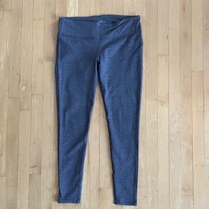 3/$20 Athleta brown patterned leggings Large